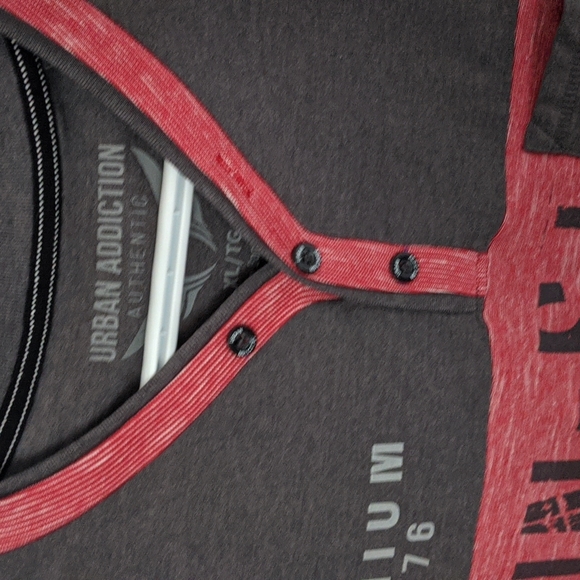 Urban Addiction- Men's T-shirt Size XL - Picture 10 of 13